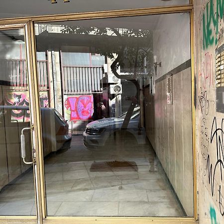 Aretousas Apartment Атина Екстериор снимка