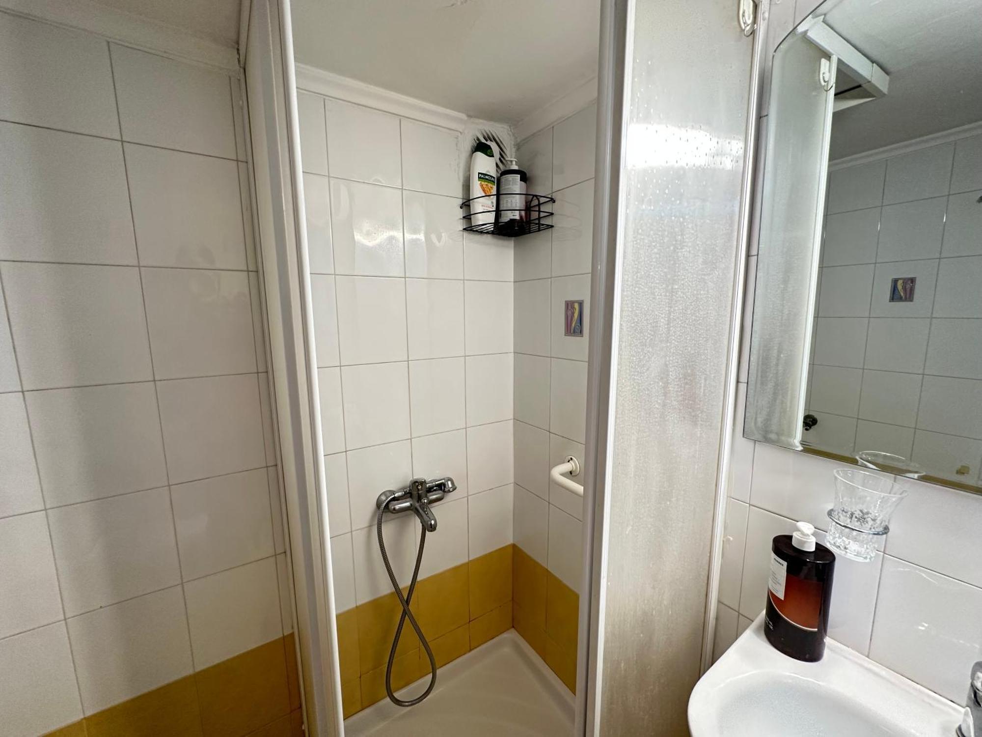 Aretousas Apartment Атина Екстериор снимка
